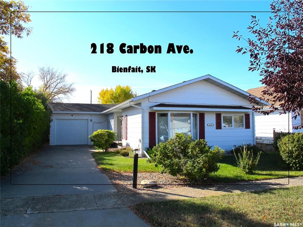 Main Photo: 218 Carbon Avenue in Bienfait: Residential for sale : MLS®# SK910709
