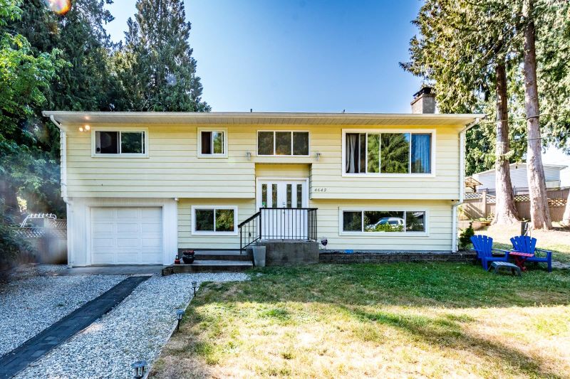 FEATURED LISTING: 4642 COCHRANE Road Madeira Park