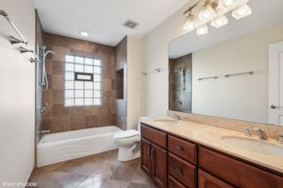 Photo 31: 2152 W Leland Avenue in Chicago: CHI - Lincoln Square Residential for sale ()  : MLS®# 11264679