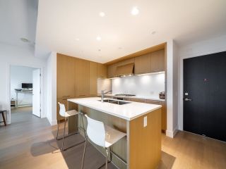 Photo 2: 605 5115 CAMBIE STREET in Vancouver: Cambie Condo for sale (Vancouver West)  : MLS®# R2666026