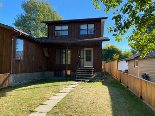 Main Photo: 4831 47 Street: Rocky Mountain House Semi Detached (Half Duplex) for sale : MLS®# A1259291