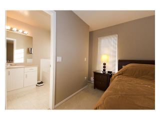 Photo 6: 101 3000 RIVERBEND Drive in Coquitlam: Coquitlam East House for sale in "RIVERBEND" : MLS®# V859605