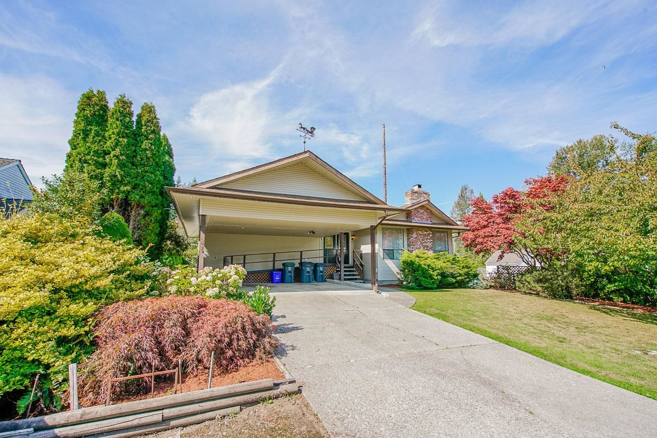 Main Photo: 41 171 Street in Surrey: Pacific Douglas House for sale (South Surrey White Rock)  : MLS®# R2616660