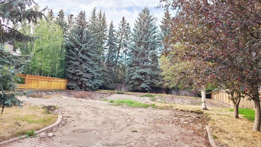 Main Photo: 1016 Bel-Aire Drive SW in Calgary: Bel-Aire Residential Land for sale : MLS®# A2078664
