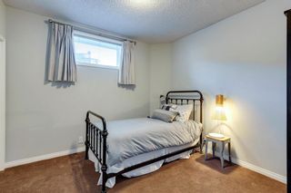Photo 39: 128 Strathaven Circle SW in Calgary: Strathcona Park Detached for sale : MLS®# A2028641