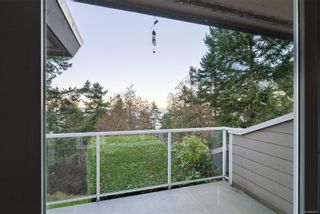 Photo 12: 109 2829 Arbutus Rd in Saanich: SE Ten Mile Point Row/Townhouse for sale (Saanich East)  : MLS®# 948697