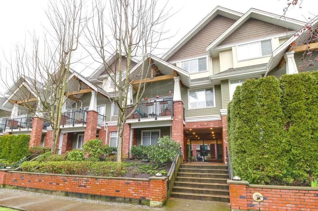 Main Photo: 208 1567 GRANT Avenue in Port Coquitlam: Glenwood PQ Townhouse for sale in "THE GRANT" : MLS®# R2251772