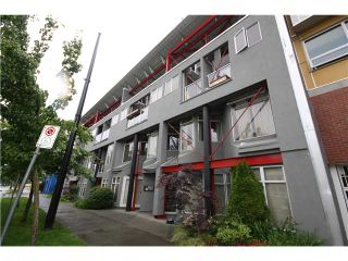 Photo 6: # C1 238 E 10TH AV in Vancouver: Mount Pleasant VE Condo for sale (Vancouver East)  : MLS®# V956199