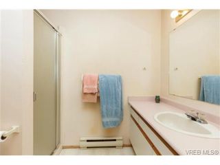 Photo 13: 596 Phelps Ave in VICTORIA: La Thetis Heights Half Duplex for sale (Langford)  : MLS®# 731694