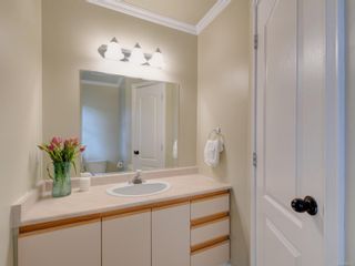 Photo 11: 462 Phelps Ave in Langford: La Thetis Heights Half Duplex for sale : MLS®# 898211