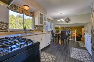 Photo 2: 5545 4 Avenue in Delta: Pebble Hill House for sale (Tsawwassen)  : MLS®# R2570723