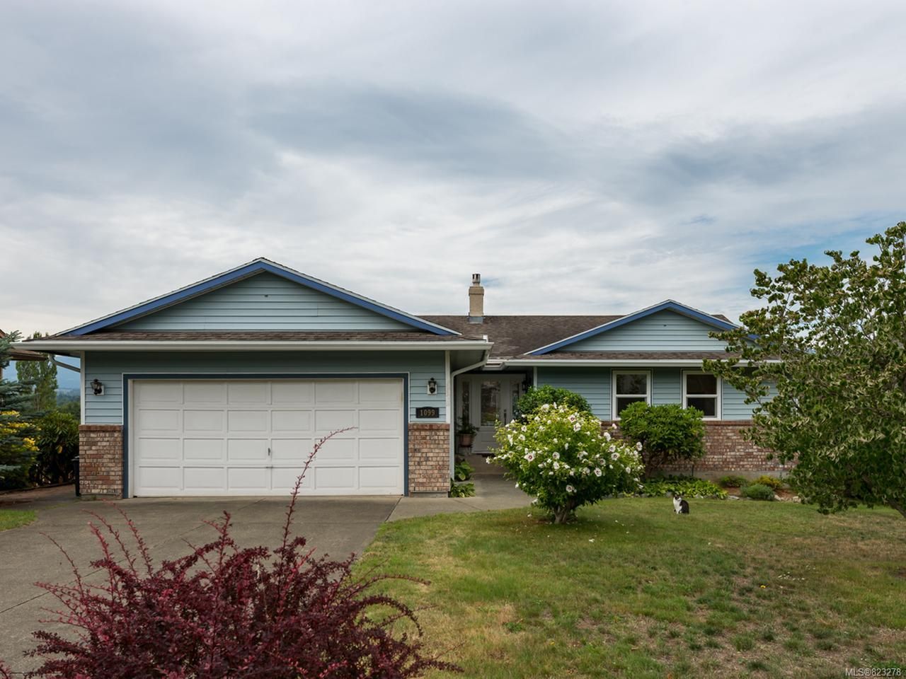 Main Photo: 1099 Williams Rd in COURTENAY: CV Courtenay East House for sale (Comox Valley)  : MLS®# 823278