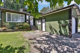 Photo 3: 10133 147A Street in Surrey: Guildford House for sale in "GREEN TIMBERS" (North Surrey)  : MLS®# R2591161