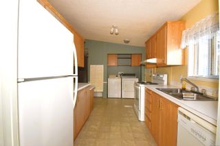 Photo 5: 22 2140 20th St in Courtenay: CV Courtenay City Manufactured Home for sale (Comox Valley)  : MLS®# 920444