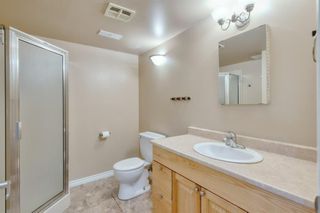 Photo 30: 211 Silver Mead Close NW in Calgary: Silver Springs Semi Detached for sale : MLS®# A1237831