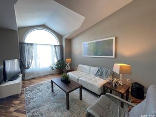 Photo 2: 847 Brabant Crescent in Saskatoon: Lakeridge SA Residential for sale : MLS®# SK913918