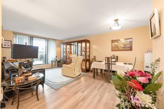 Photo 3: 205 4160 ALBERT Street in Burnaby: Vancouver Heights Condo for sale in "CARELTON PLACE" (Burnaby North)  : MLS®# R2646117