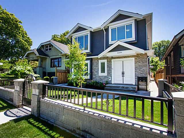 Main Photo: 2484 MCGILL Street in Vancouver: Hastings East House for sale (Vancouver East)  : MLS®# V1073341