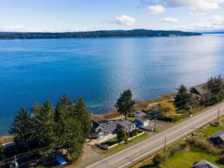 Photo 1: 5668 S Island Hwy in UNION BAY: CV Union Bay/Fanny Bay House for sale (Comox Valley)  : MLS®# 841804