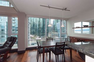 Photo 6: 803 590 NICOLA Street in Vancouver: Coal Harbour Condo for sale in "CASCINA" (Vancouver West)  : MLS®# R2045601