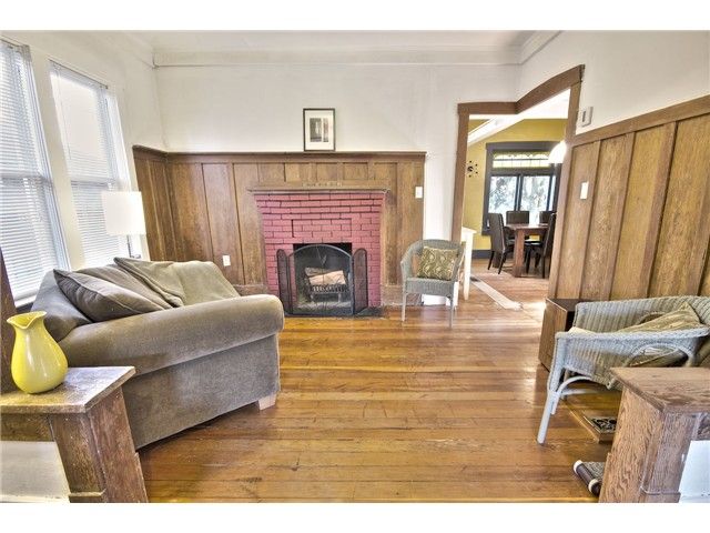 Main Photo: 3584 MARSHALL ST in Vancouver: Grandview VE House for sale (Vancouver East)  : MLS®# V1012094