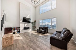 Photo 2: 59 Timberline Point SW in Calgary: Springbank Hill Detached for sale : MLS®# A2120863