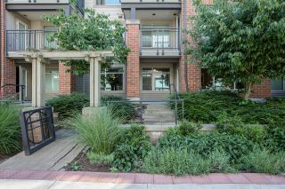 Photo 2: 113 9299 TOMICKI Avenue in Richmond: West Cambie Condo for sale in "MERIDIAN GATE" : MLS®# R2620047