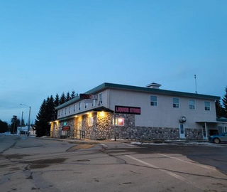 Photo 3: 13 room motel for sale South Edmonton Alberta: Commercial for sale