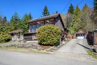 Photo 1: 2582 Dunsmuir Ave in Cumberland: CV Cumberland House for sale (Comox Valley)  : MLS®# 930258