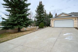 Photo 2: 171 Sierra Morena Terrace SW in Calgary: Signal Hill Semi Detached (Half Duplex) for sale : MLS®# A2126633