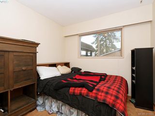Photo 16: 721 PORTER Rd in VICTORIA: Es Old Esquimalt House for sale (Esquimalt)  : MLS®# 828633