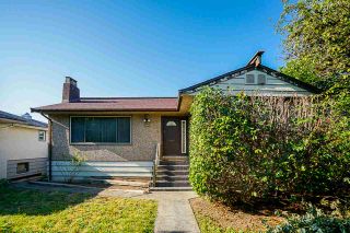 Photo 2: 3779 SUNSET STREET in Burnaby: Burnaby Hospital House for sale (Burnaby South)  : MLS®# R2481232