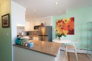 Photo 10: 903 1251 CARDERO Street in Vancouver: West End VW Condo for sale in "SURFCREST" (Vancouver West)  : MLS®# R2833429