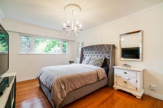 Photo 11: 660 GATENSBURY Street in Coquitlam: Central Coquitlam House for sale : MLS®# R2452686