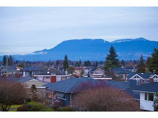Photo 3: 2576 EDGAR CR in Vancouver: Quilchena House for sale in "QUILCHENA" (Vancouver West)  : MLS®# V1038784