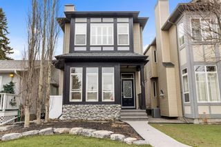 Photo 2: 521 21 Avenue NE in Calgary: Winston Heights/Mountview Detached for sale : MLS®# A1211695