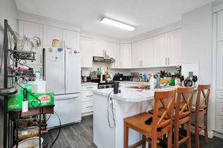 Photo 13: 10 A & B and 12 A & B Valley Crescent: Lacombe Full Duplex for sale : MLS®# A2012206