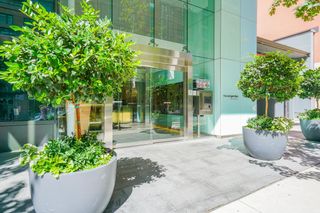 Photo 35: 2515 777 RICHARDS Street in Vancouver: Downtown VW Condo for sale in "TELUS GARDEN" (Vancouver West)  : MLS®# R2640959