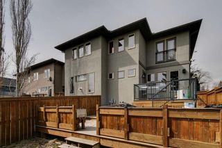 Photo 14: 2402 25A Street SW in Calgary: Richmond Semi Detached (Half Duplex) for sale : MLS®# A2126160