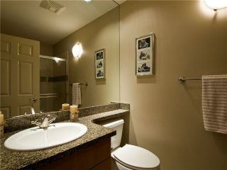 Photo 5: 216 580 RAVENWOODS Drive in North Vancouver: Roche Point Condo for sale in "SEASONS ON RAVENWOODS" : MLS®# V853144