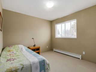 Photo 13: 8711 DOULTON Place in Richmond: Woodwards House for sale in "WOODWARDS" : MLS®# R2082941