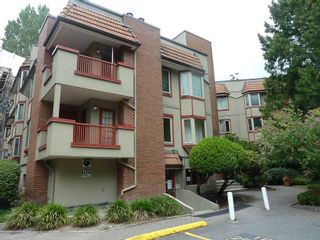 Photo 1: 118 7531 MINORU Boulevard in Richmond: Brighouse South Condo for sale in "Cypress Point" : MLS®# R2299714