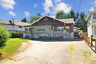 Photo 1: 5897 172 Street in Surrey: Cloverdale BC House for sale (Cloverdale)  : MLS®# R2710991