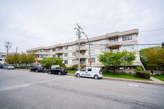 Photo 2: 204 1378 GEORGE Street: White Rock Condo for sale in "Franklin Place" (South Surrey White Rock)  : MLS®# R2878507