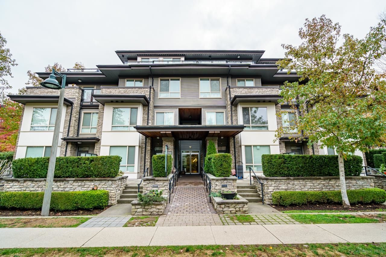Main Photo: 214 7478 BYRNEPARK Walk in Burnaby: South Slope Condo for sale in "GREEN" (Burnaby South)  : MLS®# R2738760