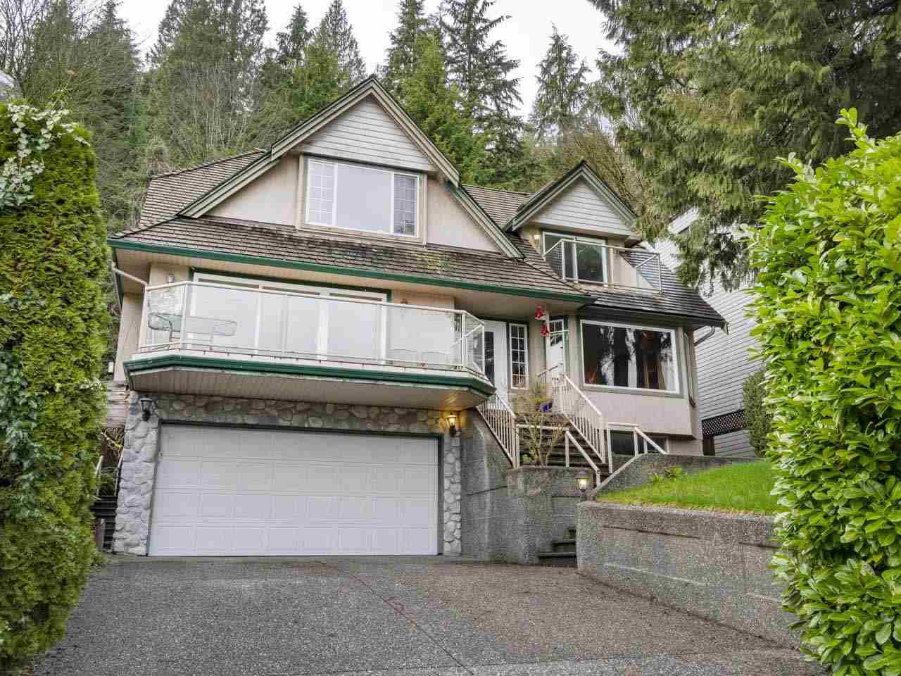 Main Photo: 1919 CLIFFWOOD ROAD in : Deep Cove House for sale : MLS®# R2241032