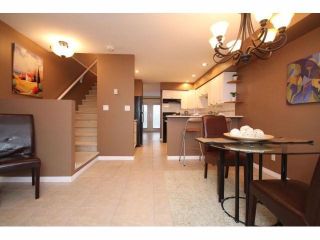Photo 12: # 7 15488 101A AV in Surrey: Guildford Townhouse for sale in "COBBLEFIELD LANE" (North Surrey)  : MLS®# F1401306