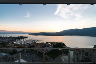 Photo 4: #2601 1181 Sunset Drive, in Kelowna: Condo for sale : MLS®# 10265079