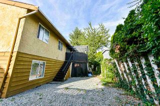Photo 2: 12204 80B Avenue in Surrey: Queen Mary Park Surrey House for sale : MLS®# R2490197