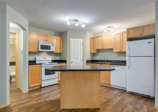 Photo 2: 102 150 Panatella Landing NW in Calgary: Panorama Hills Row/Townhouse for sale : MLS®# A2052603